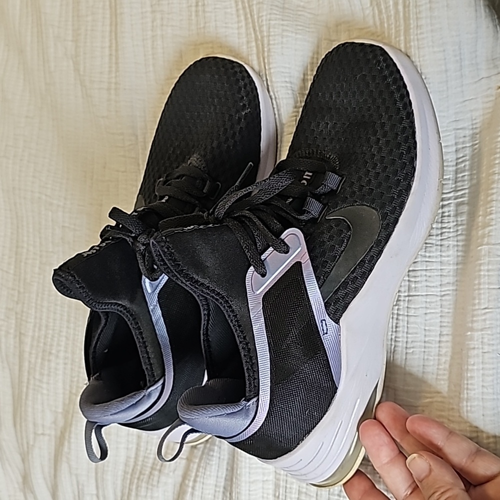 Nike Air Bella 9